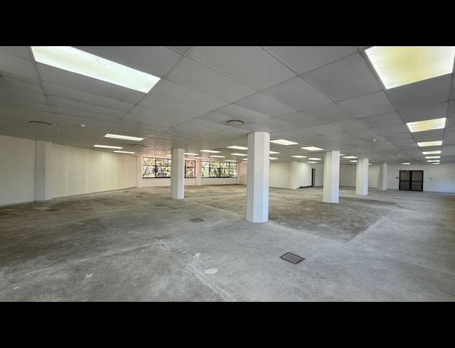 1,439M² OFFICE TO LET IN DURBAN CENTRAL